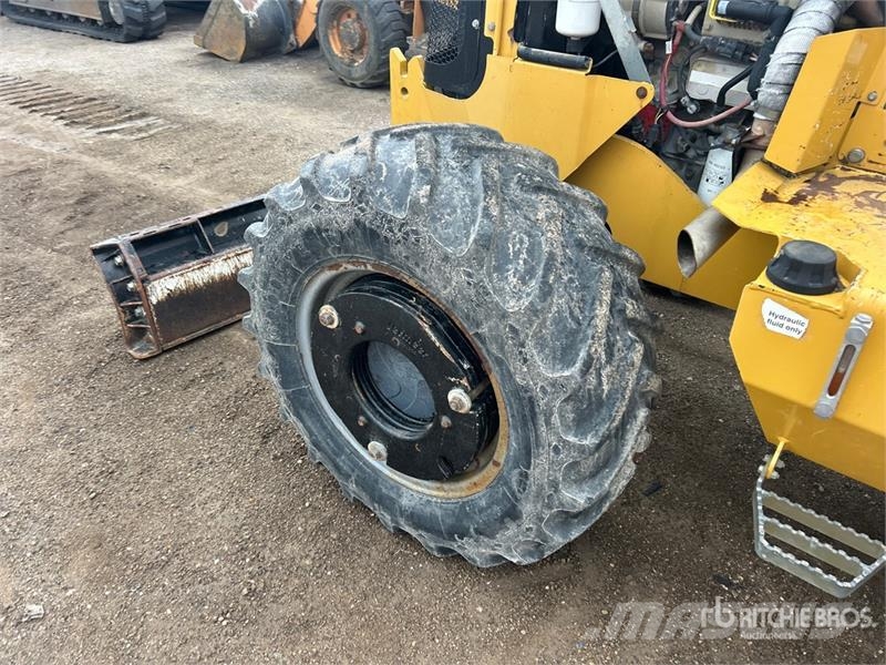 Vermeer RTX750 4x4 Trencher Trenchers