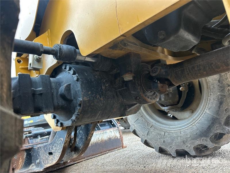 Vermeer RTX750 4x4 Trencher Trenchers