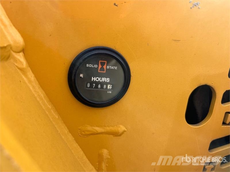 Vermeer S925TX Compact Track Loader Skid steer loaders