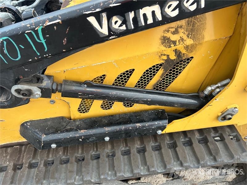Vermeer S925TX Compact Track Loader لوادر انزلاقية التوجيه