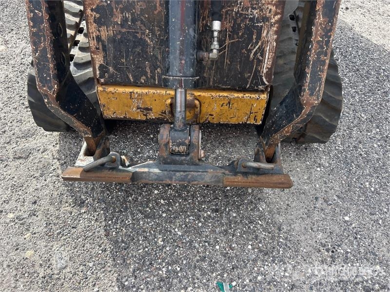 Vermeer S925TX Compact Track Loader Skid steer loaders