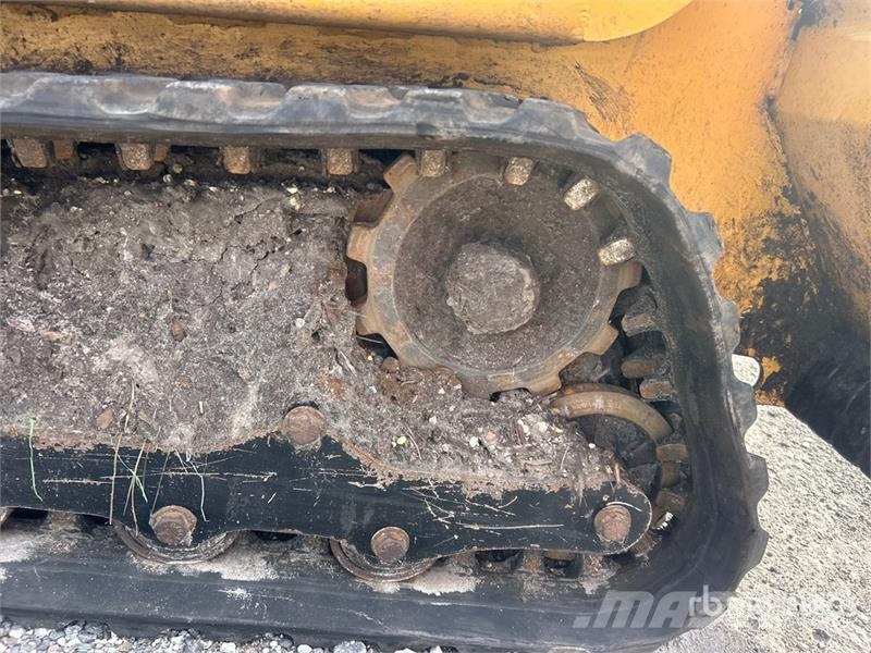 Vermeer S925TX Compact Track Loader Skid steer loaders