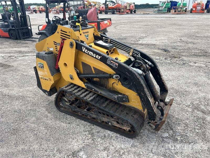 Vermeer S925TX Compact Track Loader لوادر انزلاقية التوجيه