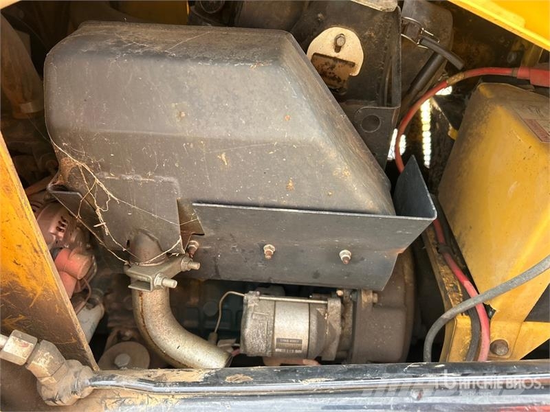 Vermeer S925TX Mini Compact Track Loader (Inoperable) لوادر انزلاقية التوجيه