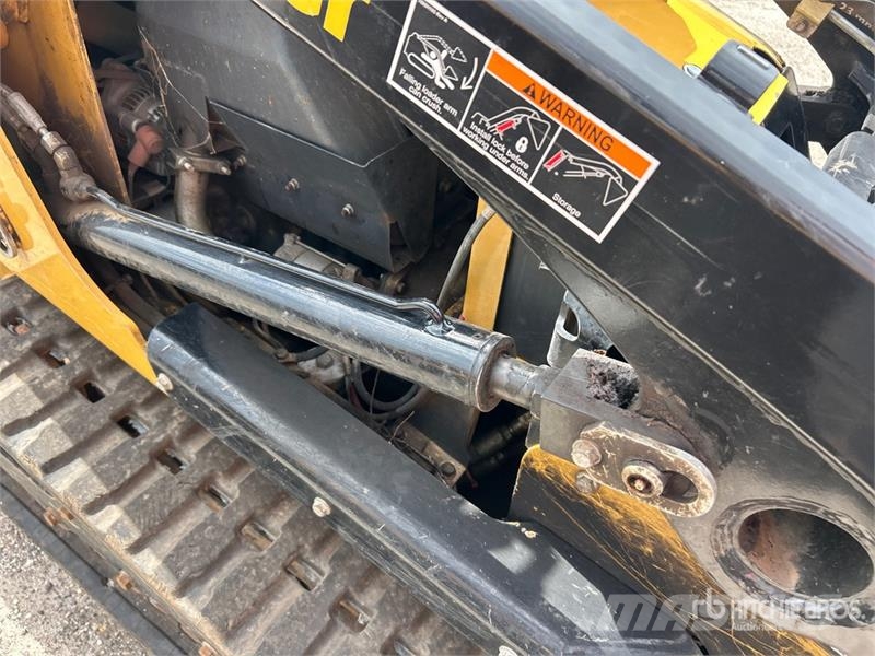 Vermeer S925TX Mini Compact Track Loader (Inoperable) لوادر انزلاقية التوجيه