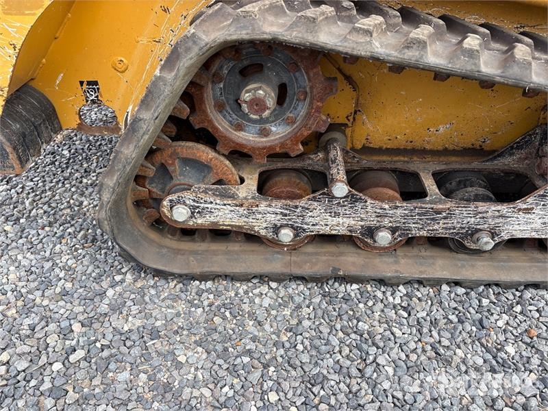 Vermeer S925TX Mini Compact Track Loader Kompaktrakodók