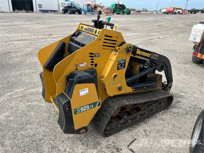 Vermeer S925TX Mini Compact Track Loader (Inoperable) لوادر انزلاقية التوجيه
