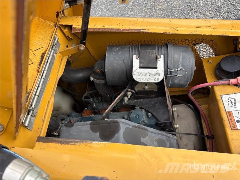 Vermeer S925TX Mini Compact Track Loader Kompaktrakodók