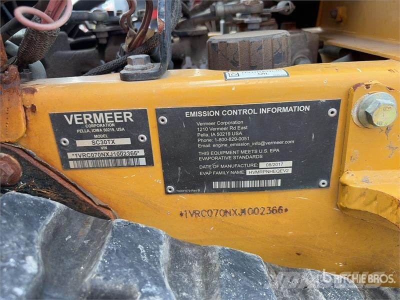 Vermeer SC30TX Tracked Stump Grinder Power harrows and rototillers