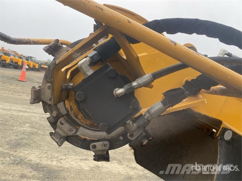 Vermeer SC30TX Tracked Stump Grinder Såbäddsharvar och rototillers