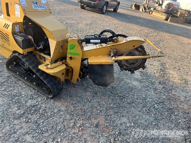 Vermeer SC30TX Tracked Stump Grinder Поглинальні борони / грунтові фрези