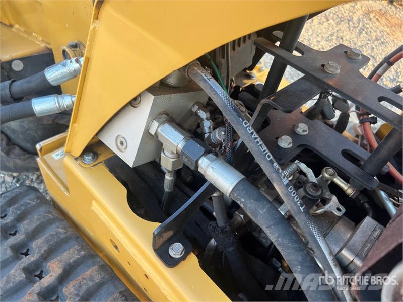 Vermeer SC30TX Tracked Stump Grinder Поглинальні борони / грунтові фрези