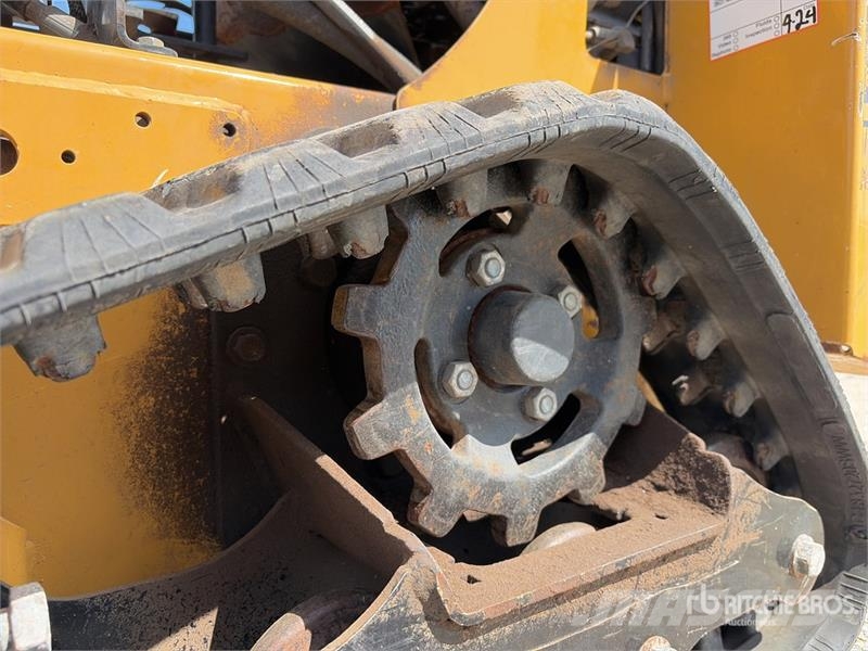 Vermeer SC30TX Tracked Stump Grinder Power harrows and rototillers