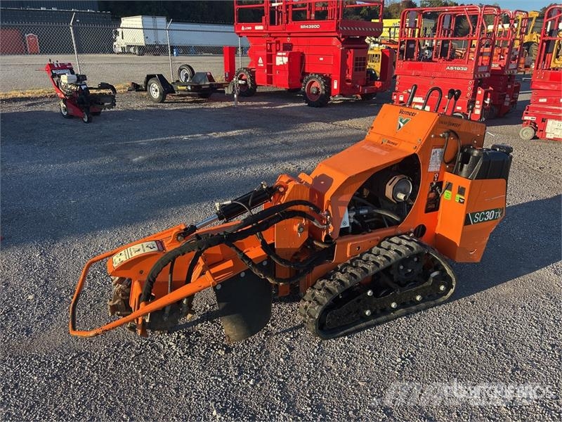 Vermeer SC30TX Walk Behind Stump Grinder パワーハローとロータリーハロー