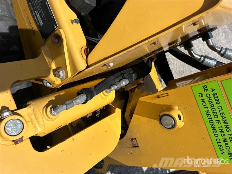 Vermeer SC30TX Walk Behind Stump Grinder 动力旋转耙
