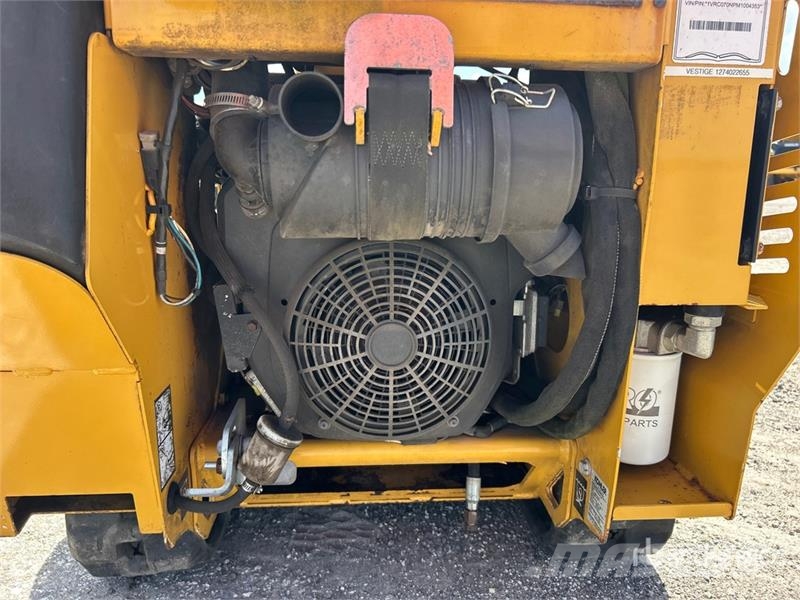 Vermeer SC30TX Walk Behind Stump Grinder 动力旋转耙