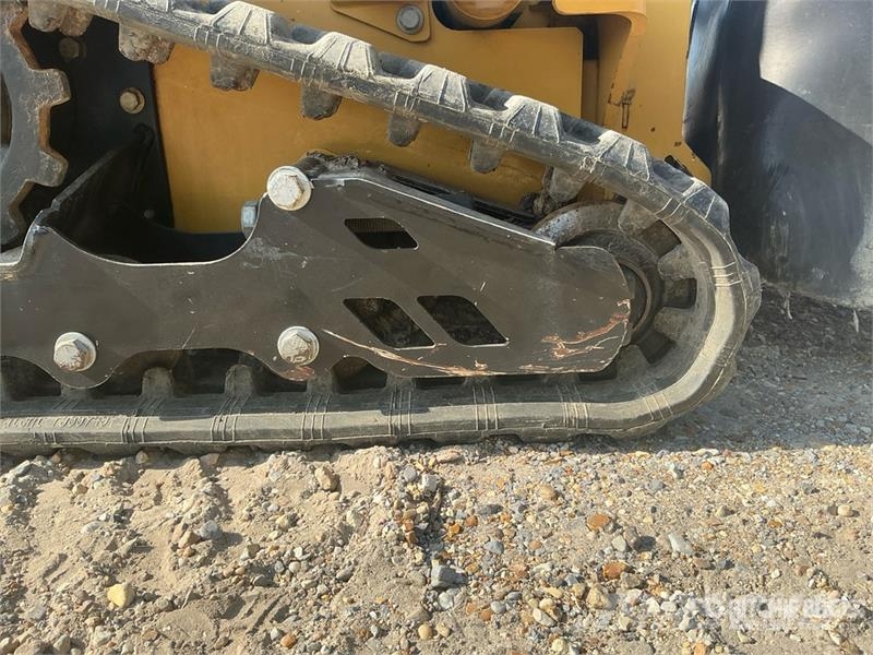 Vermeer SC30TX Walk Behind Stump Grinder w/ Vermeer TLR33 動力耙和旋轉式耕耘機