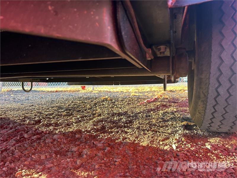 Vermeer TLR33 9 ft S/A Trencher Trailer Zemie treileri