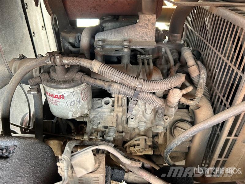 Vermeer V500 LE 500 gal T/A Portable Vacuum Excavation Uni 掘削装置アクセサリー・アタッチメント及びスペアパーツ