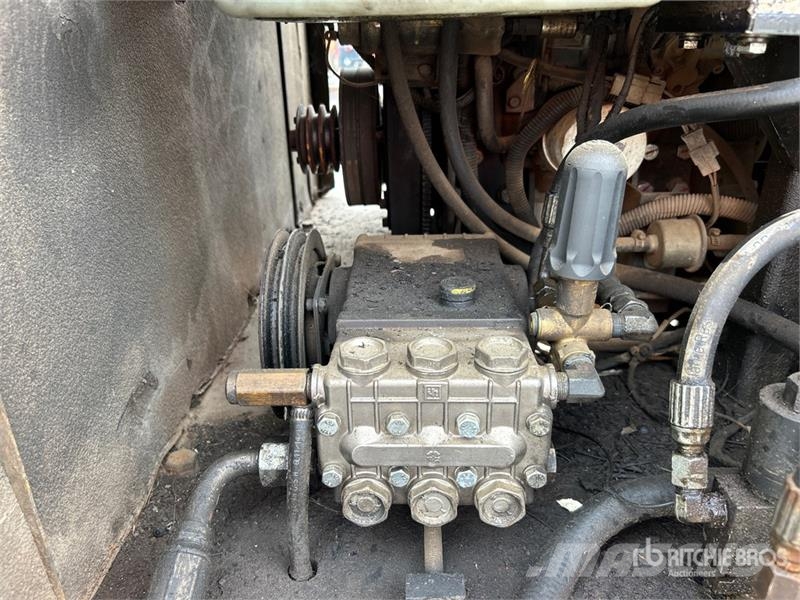 Vermeer V500LE 500 gal T/A Vacuum Excavation Unit Oprema i rezervni dijelovi za bušenje