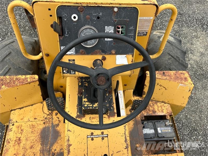 Vermeer V8100 4x4 Trencher 掘溝機