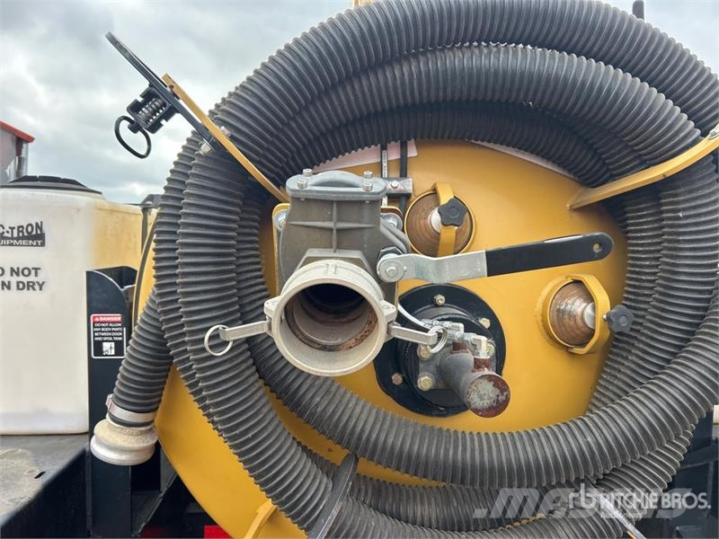 Vermeer Vac-Tron LP573XDT T/A Vacuum Excavation Unit Oprema i rezervni dijelovi za bušenje