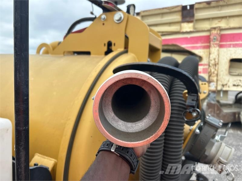 Vermeer Vac-Tron LP573XDT T/A Vacuum Excavation Unit Oprema i rezervni dijelovi za bušenje