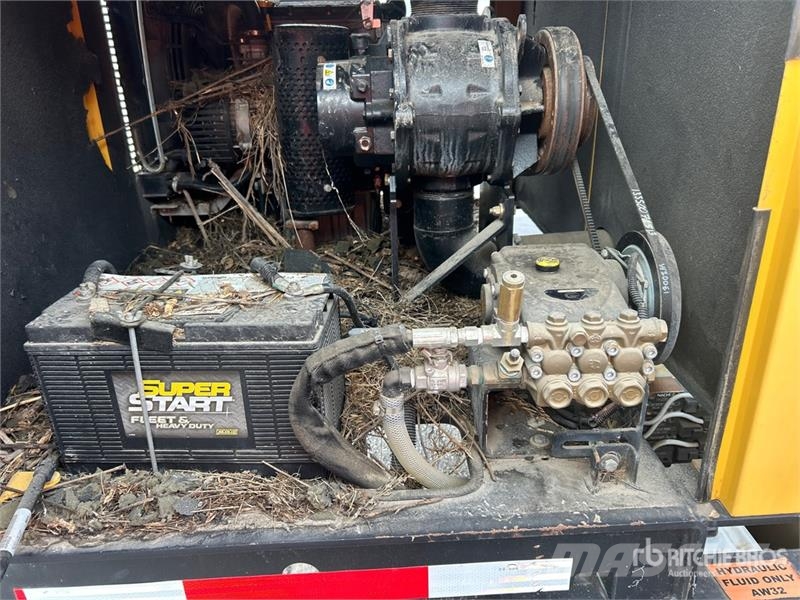 Vermeer Vac-Tron LP573XDT T/A Vacuum Excavation Unit Oprema i rezervni dijelovi za bušenje