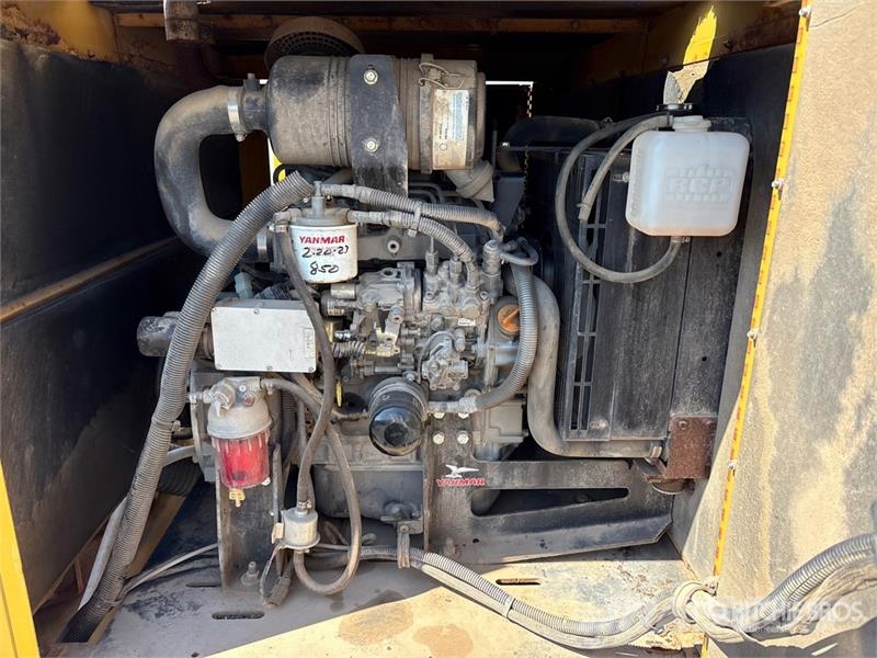 Vermeer Vactron 300 gal T/A Vacuum Excavation Unit Accessoires et pièces pour foreuse