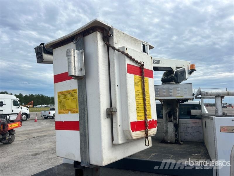 VERSALIFT 29 ft on Ram 4500 4x2 Bucket Truck Lastbilmonterede lifte