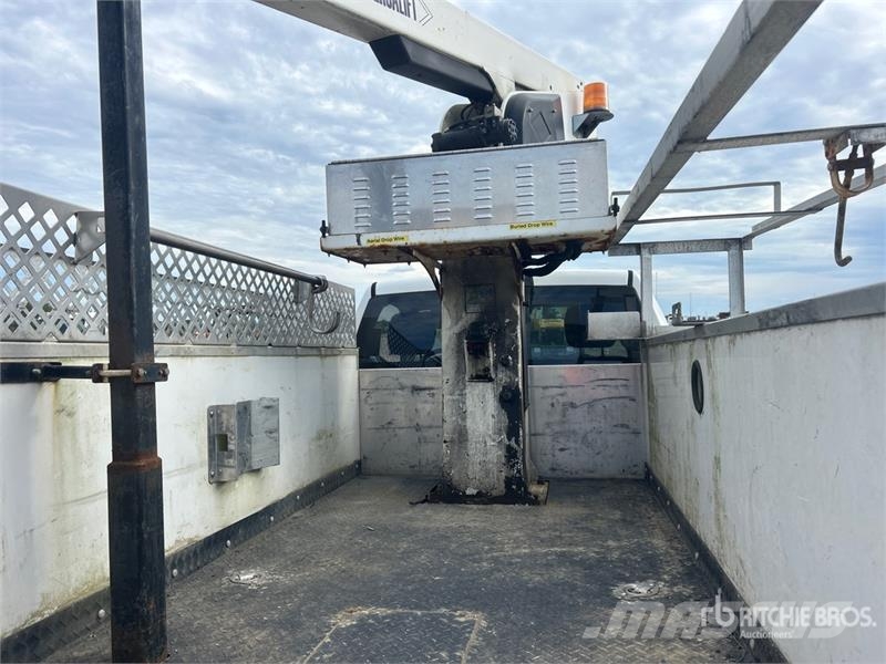 VERSALIFT 29 ft on Ram 4500 4x2 Bucket Truck Lastbilmonterede lifte