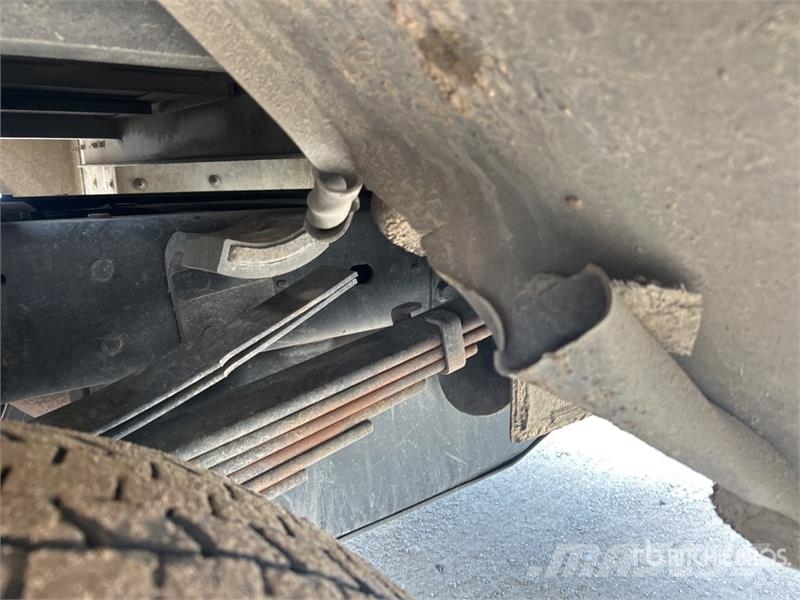 VERSALIFT 4500 Auto hoogwerkers