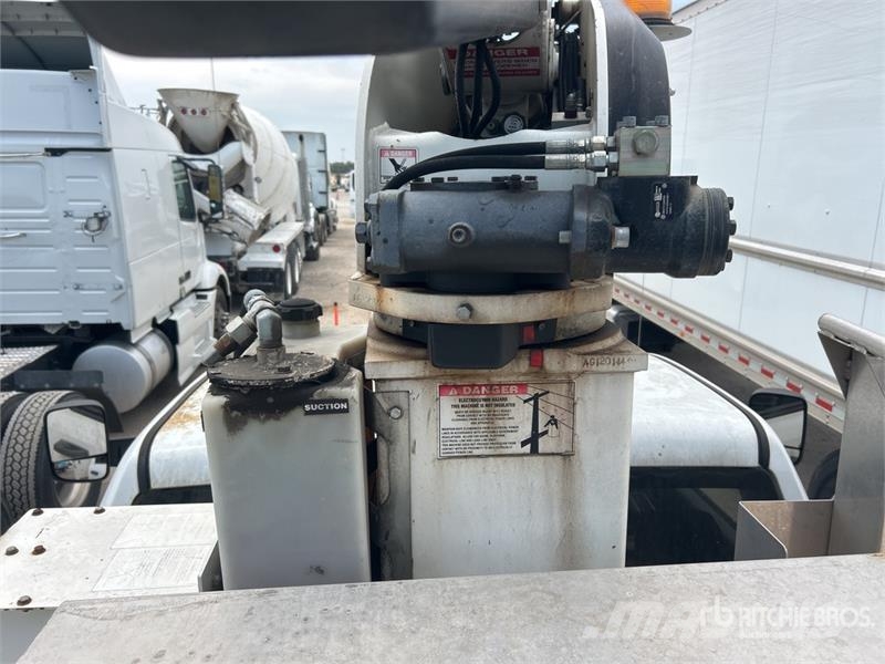 VERSALIFT 4500 Auto hoogwerkers