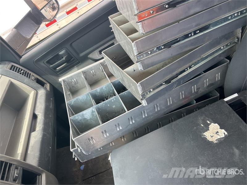 VERSALIFT on Ram 4500 4x2 Bucket Truck Truck mounted aerial platforms