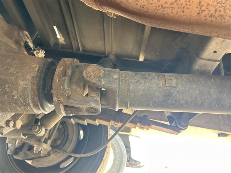 VERSALIFT on Ram 4500 4x2 Bucket Truck Truck mounted aerial platforms