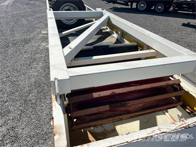 Vickwest PRS3660 36 in x 60 ft Portable Stacking Conveyor ( 건설 장비 - 기타