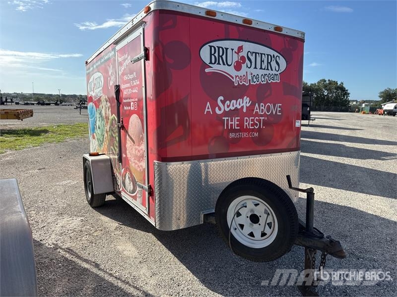  Vico 610SA 9 ft S/A Gooseneck Enclosed Trailer Furgons