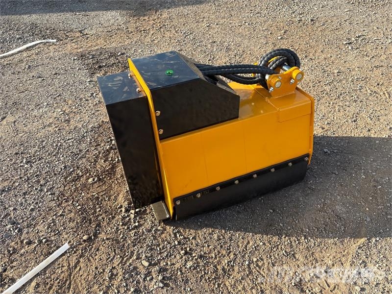 Vicsec VC-EBC32 24 in Mini Excavator Brush Cutter (Unused Other components