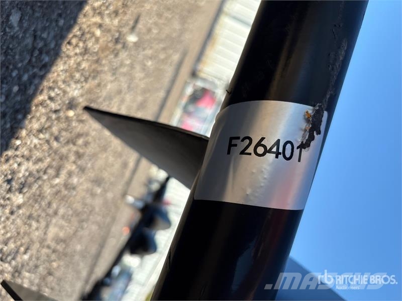 Vicsec VCAG400 16 in Excavator Auger - Fits 1 - 3 ton Exc Boren