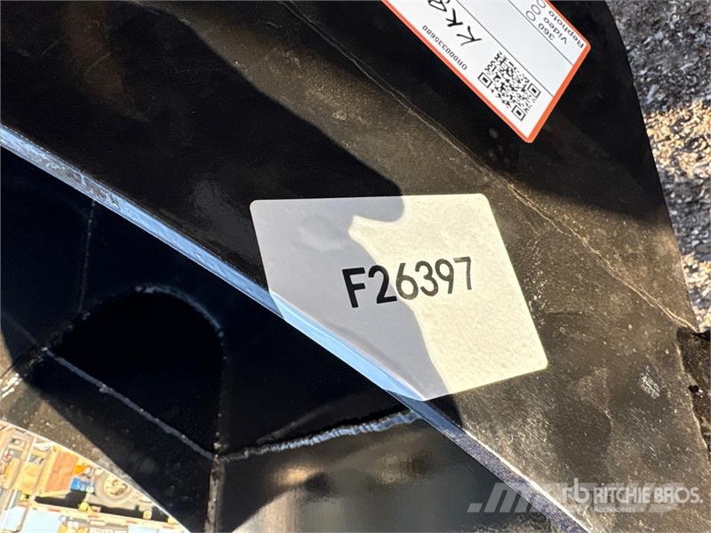Vicsec VCT600 24 in Hydraulic Tilting Excavator Bucket (U Schaufeln