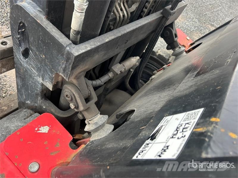 Viper FY30 5000 lb Pneumatic Tire Forklift Другие складские механизмы