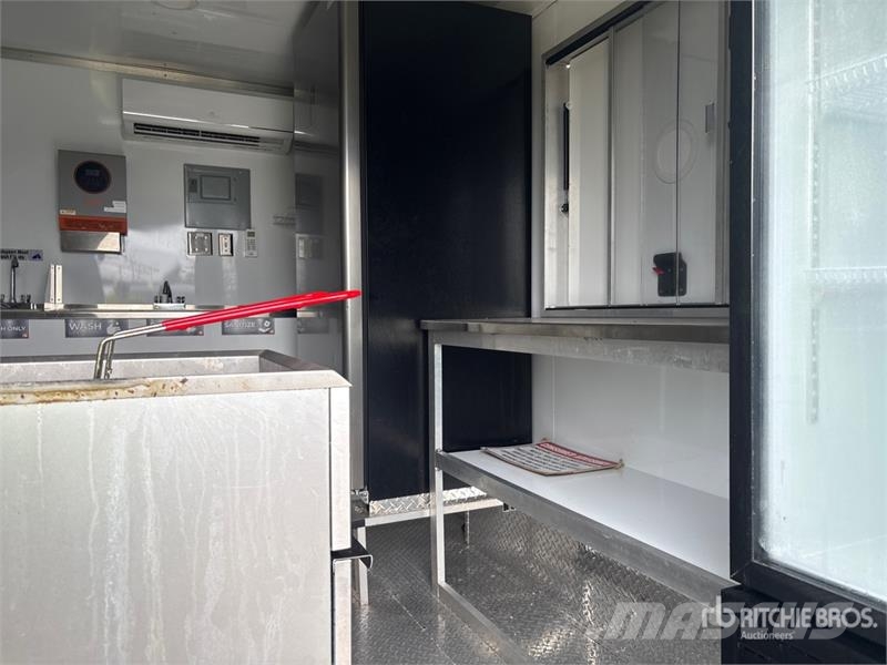 Vision Cargo 12 ft T/A Food Concession Trailer Inne przyczepy