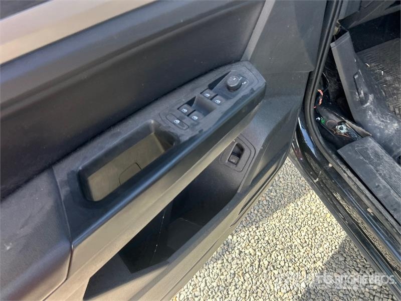 Volkswagen Atlas 2WD SUV (Inoperable) Automobili