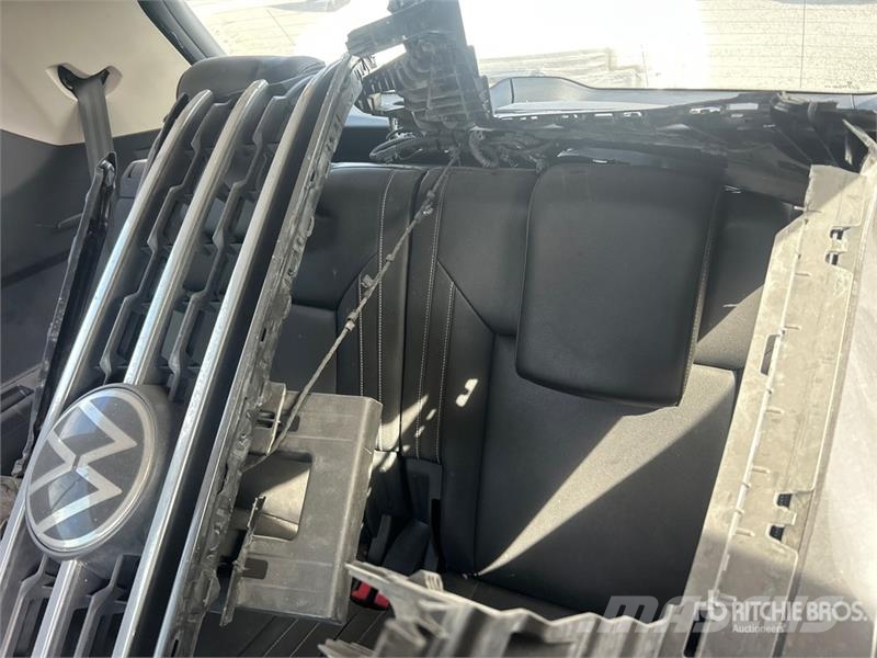 Volkswagen Atlas 2WD SUV (Inoperable) Automobili
