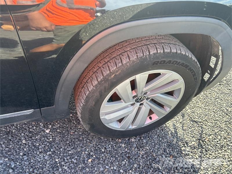 Volkswagen Atlas 2WD SUV (Inoperable) Automobili