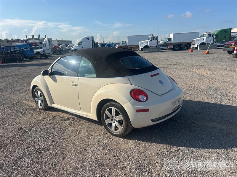 Volkswagen Beetle Automobile Cars