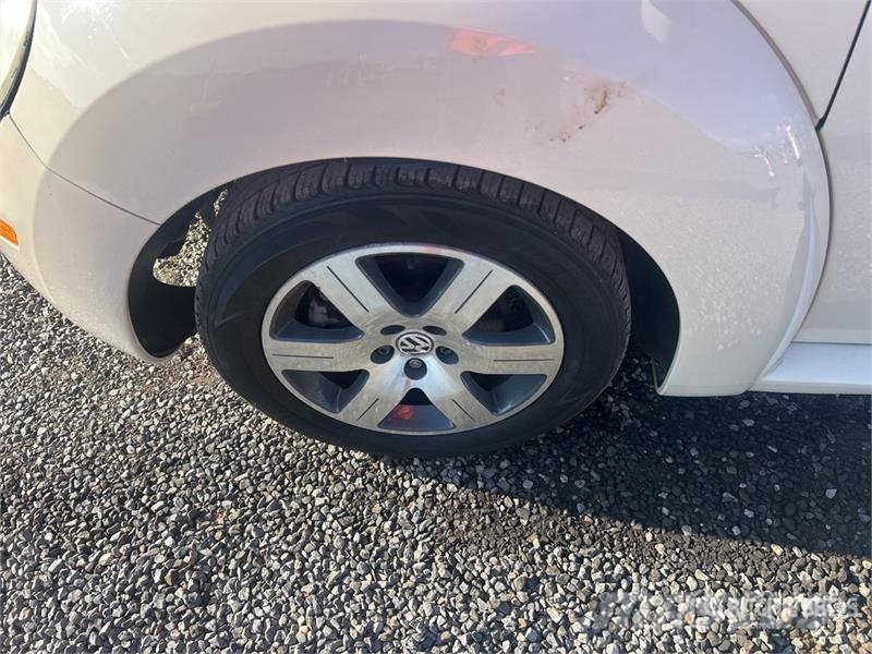 Volkswagen Beetle Automobile Cars