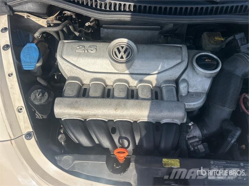 Volkswagen Beetle Automobile Cars