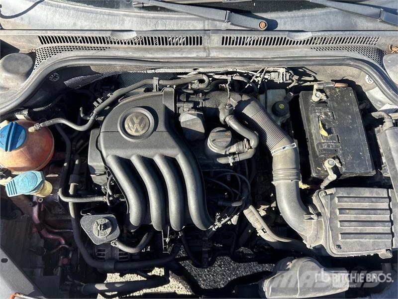 Volkswagen Jetta Automobile Automašīnas
