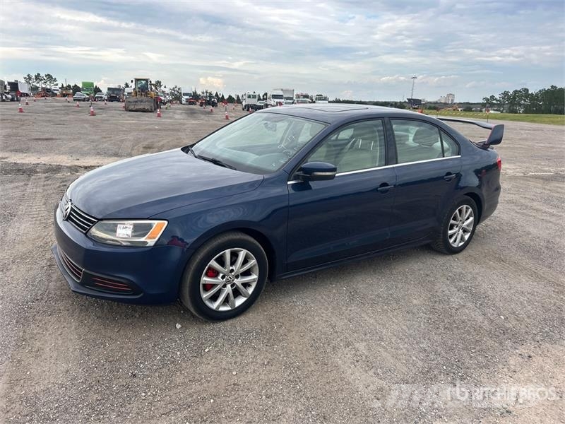 Volkswagen Jetta Automobile Automašīnas